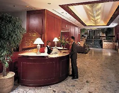Holiday Inn Montreal Midtown