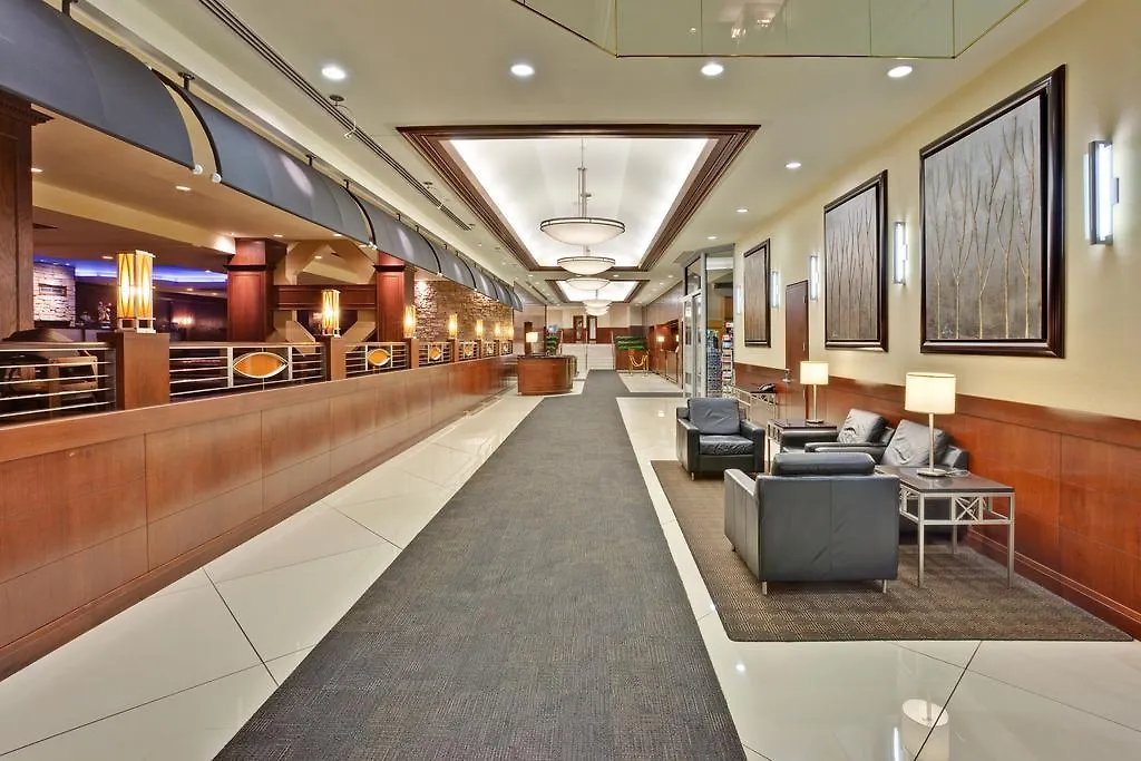 Holiday Inn Montreal Midtown Hotel
