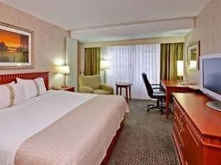 Holiday Inn Montreal Midtown Canada