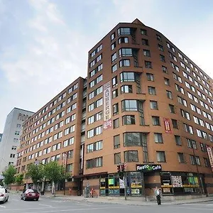 Aparthotel Residences Uqam Est